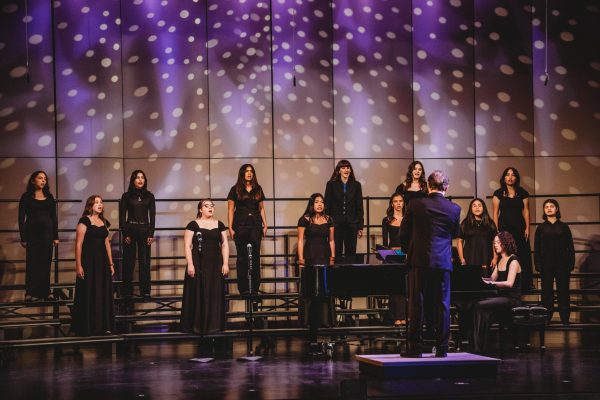 Bel Canto Performing Their Set